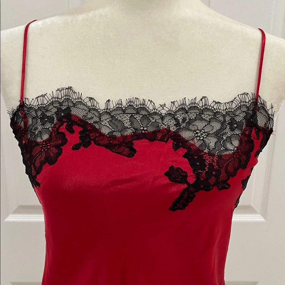 Victoria's Secret Red Chemise with Black Lace NWOT - Picture 2 of 5